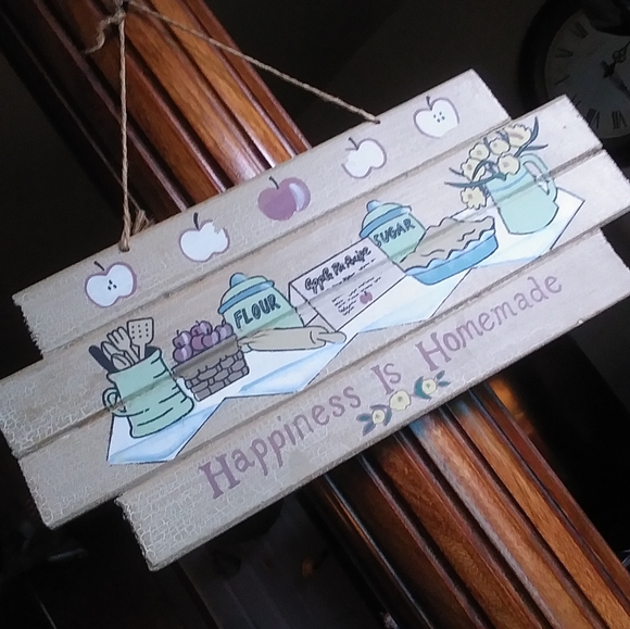 VINTAGE WALL DECOR - Picture 3 of 4